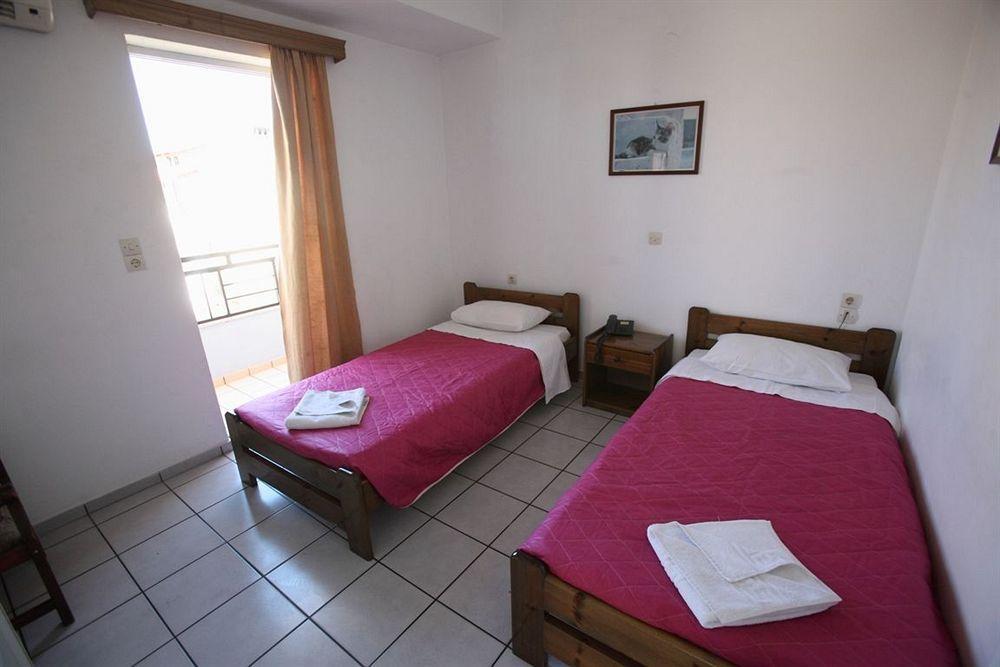 Happy Days Apart Otel 3*