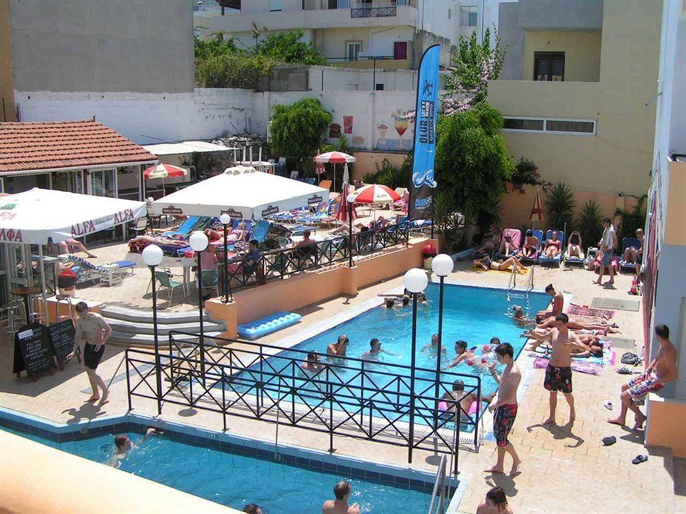 Happy Days Apart Otel